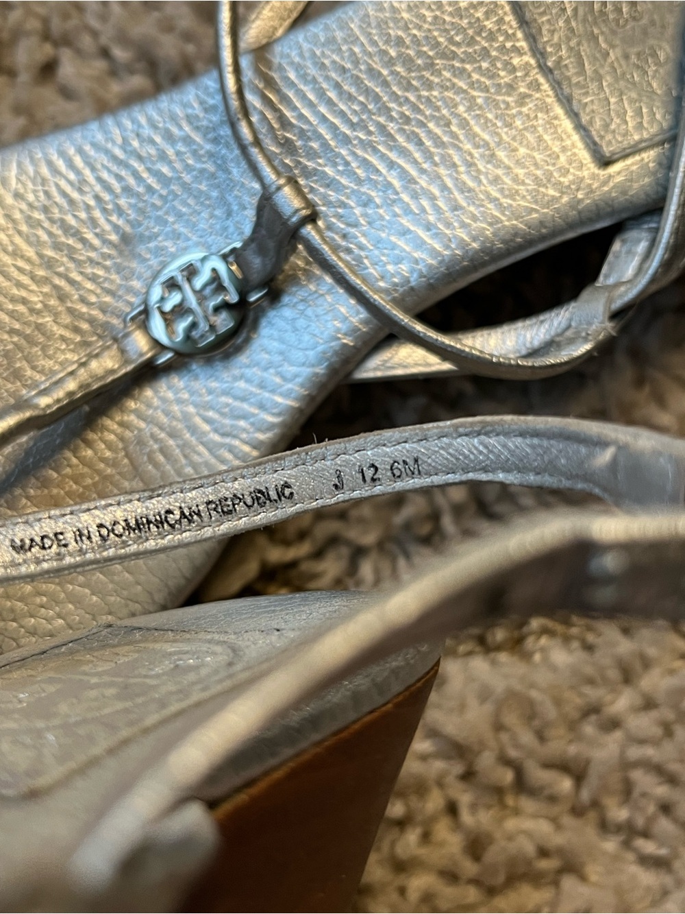 Tory Burch silver metallic wedge sandals - Picture 5 of 9